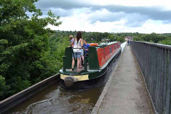 Canal Boat Holiday UK Routes | England &amp; Wales
